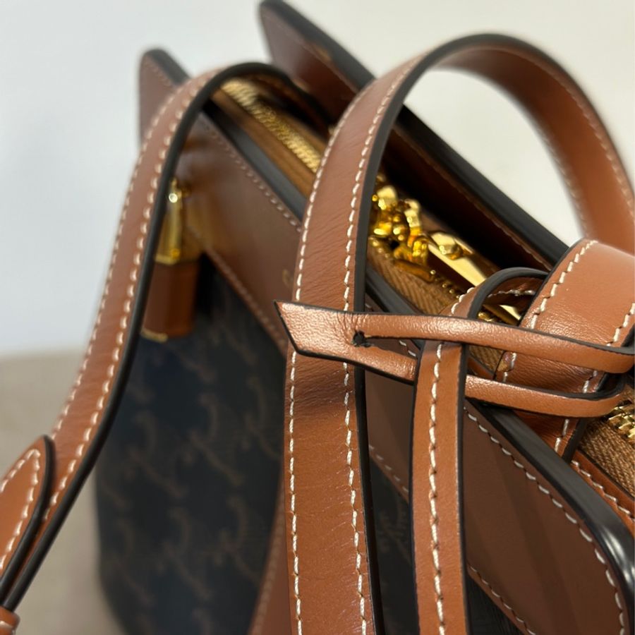 Celine Teen Cabas de France Triomphe Tan-18