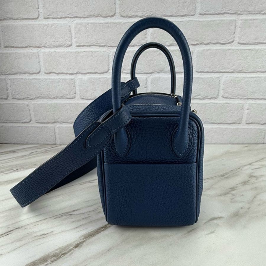 Hermès mini Lindy 深藍色銀釦-23