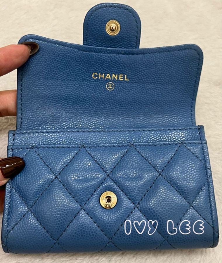 CHANEL 香奈兒 經典金色雙C LOGO菱格紋31開 暗釦卡夾 零錢包 藍色荔枝皮 二手精品-6