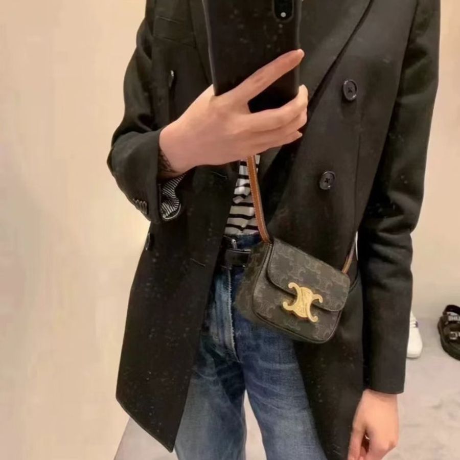 Celine mini老花凱旋門斜背包 全新-2