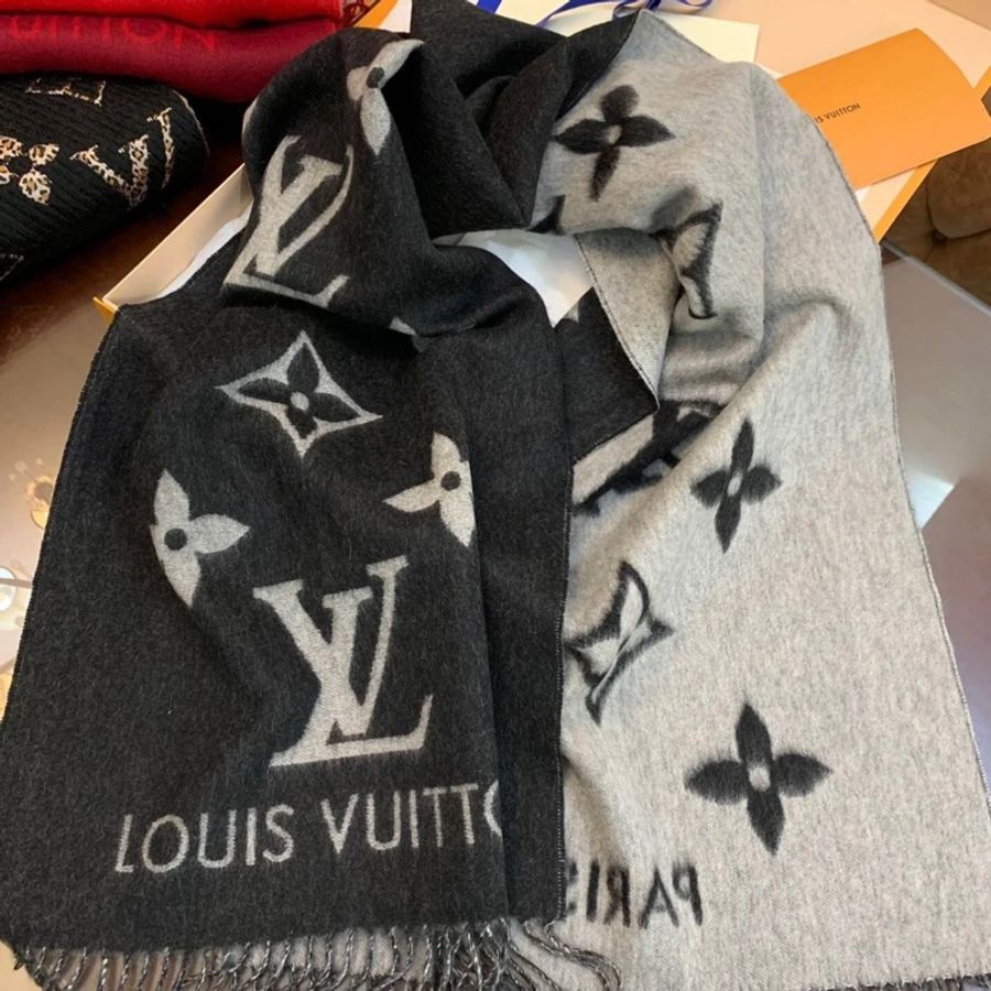 Louis Vuitton LV M71040 Reykjavik 喀什米爾羊毛雙面圍巾-2