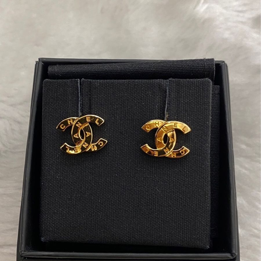 全新|Chanel經典雙C金耳環-3