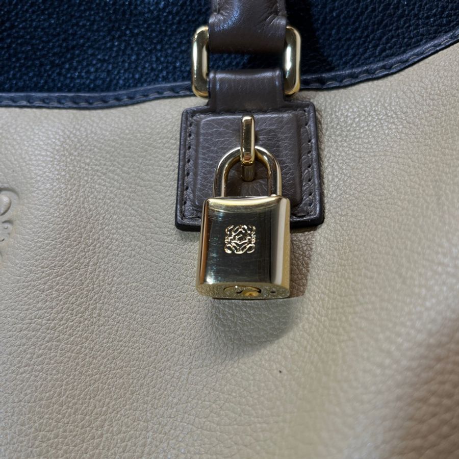 Loewe Amazona 36全皮經典熊貓配色|外牛皮內羊皮-17