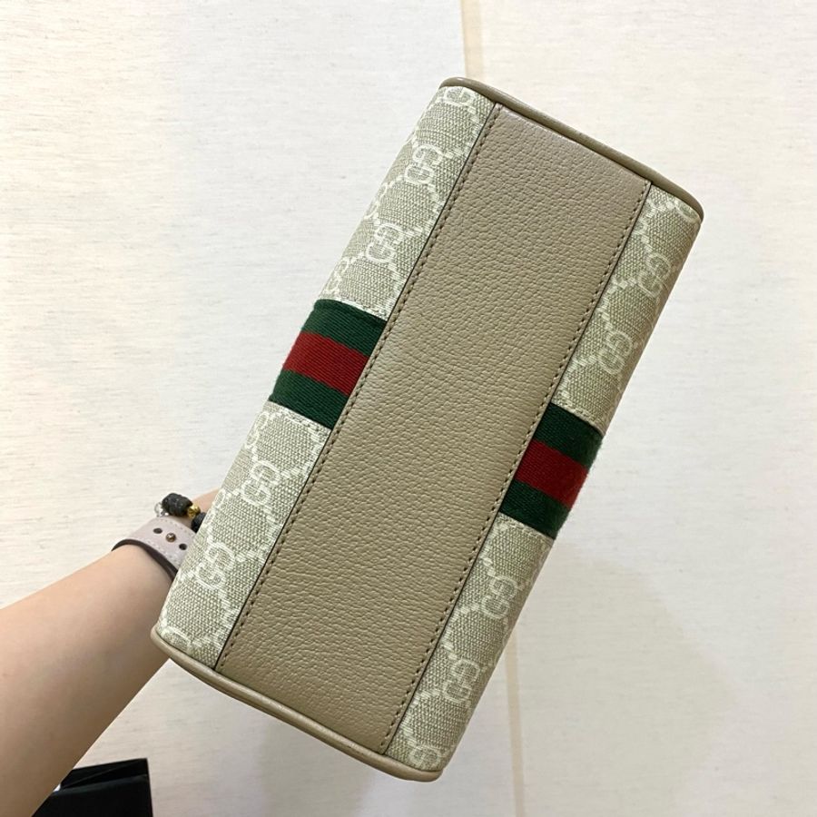 gucci PVC拼燕麥色牛皮金釦手提斜背波士頓包-1