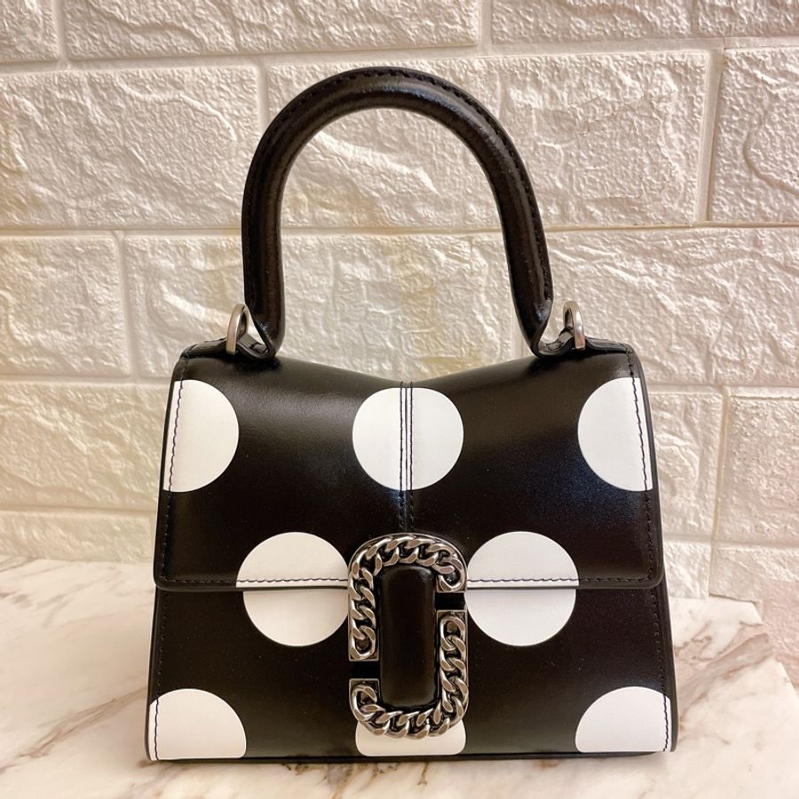 大賠售全新櫃上在售款✨MARC JACOBS 馬克賈伯 ST. MARC 鏈環LOGO草間彌生風格圓點手提/斜背兩用包-0