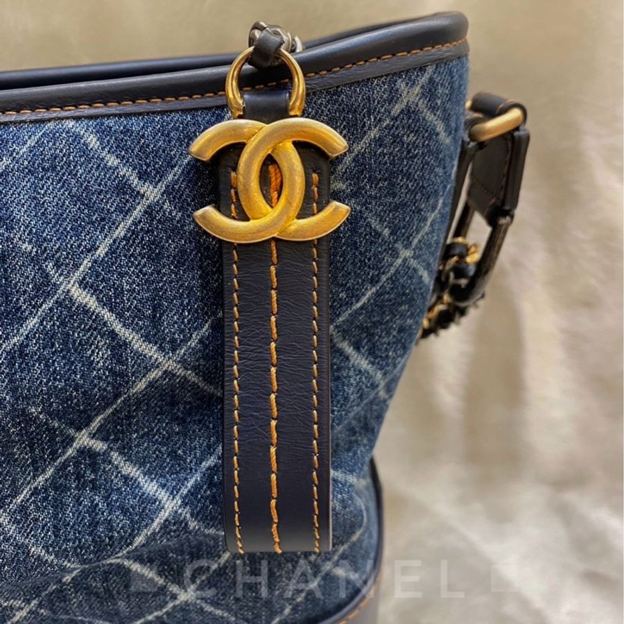 ►  CHANEL 💠單寧牛仔流浪包💠-1