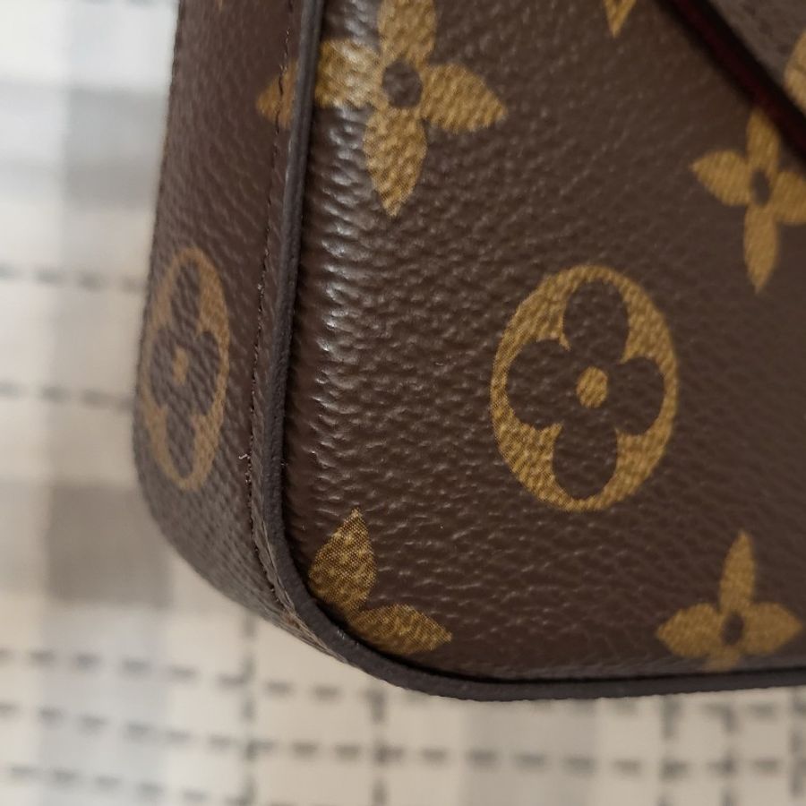 Louis Vuitton 三合一WOC-10