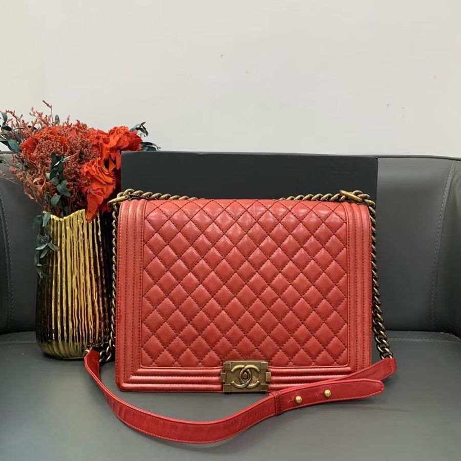 Chanel香奈兒Boy30大號紅色牛皮鏈條包 鐳射17開-0