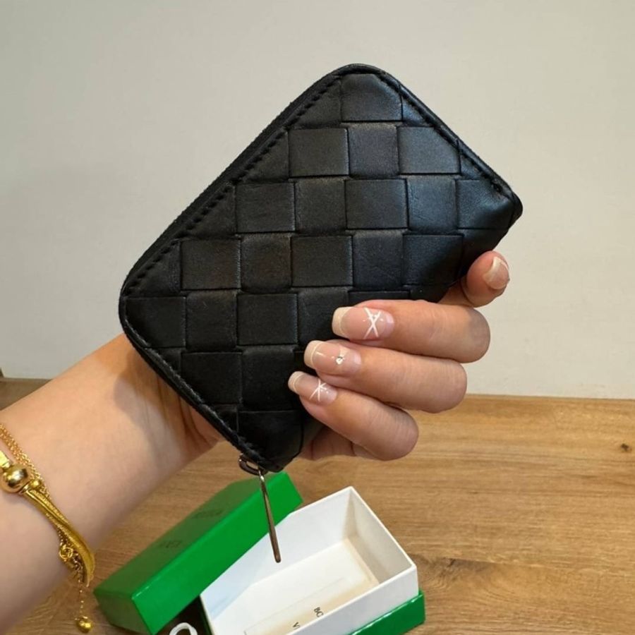 BOTTEGA VENETA BV 黑色 編織 ㄇ拉 零錢包 錢包 卡夾 皮夾 短夾 信用卡夾 名片夾-0
