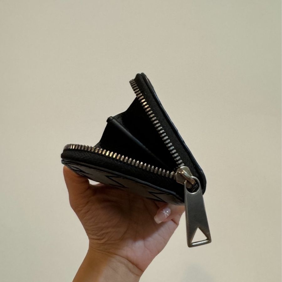 BOTTEGA VENETA BV 黑色 編織 ㄇ拉 零錢包 錢包 卡夾 皮夾 短夾 信用卡夾 名片夾-6