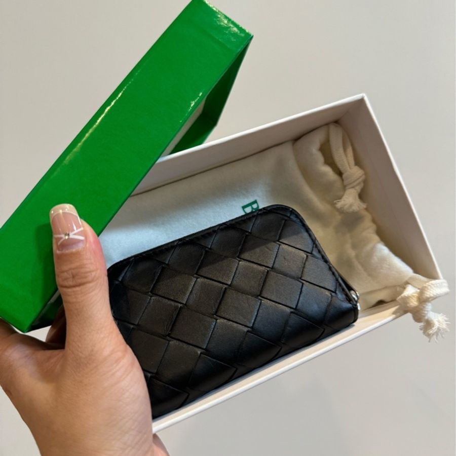 BOTTEGA VENETA BV 黑色 編織 ㄇ拉 零錢包 錢包 卡夾 皮夾 短夾 信用卡夾 名片夾-10
