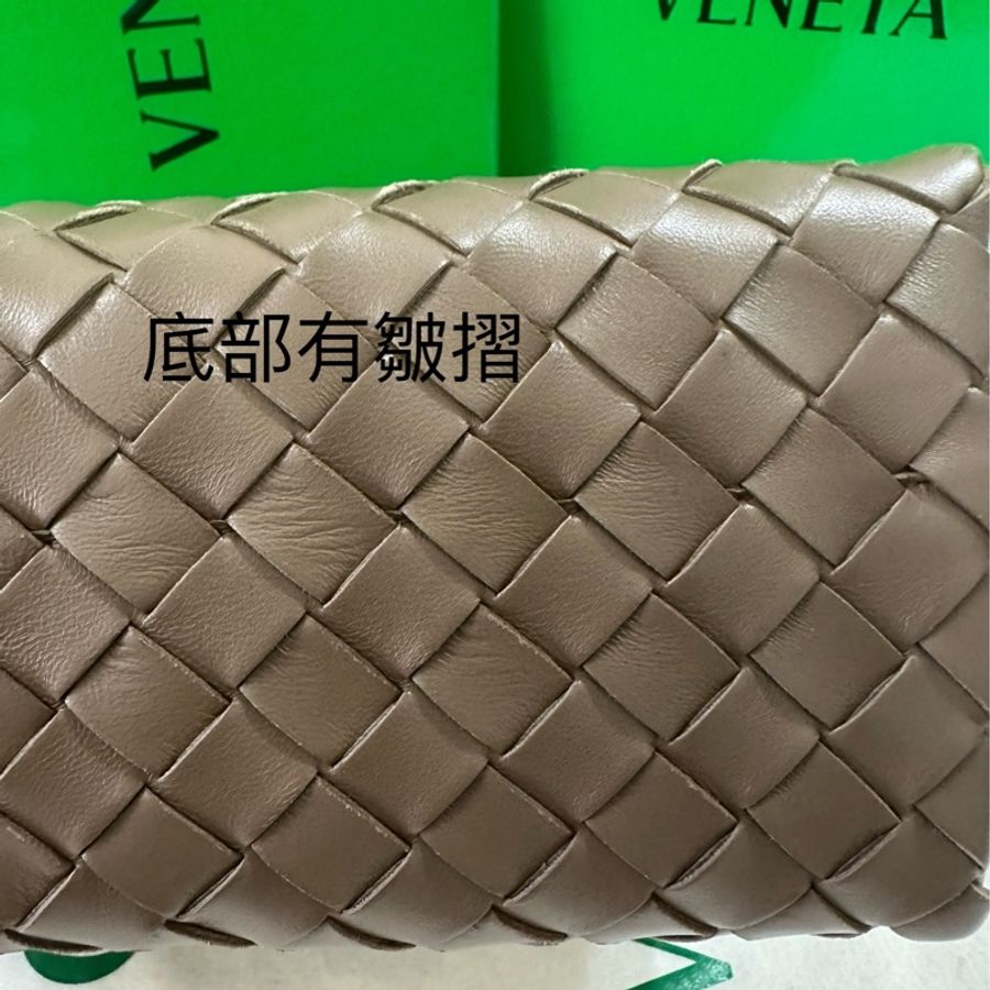 Bottega Veneta Small Andiamo 棕色(栗子色)斜背/肩背包-11