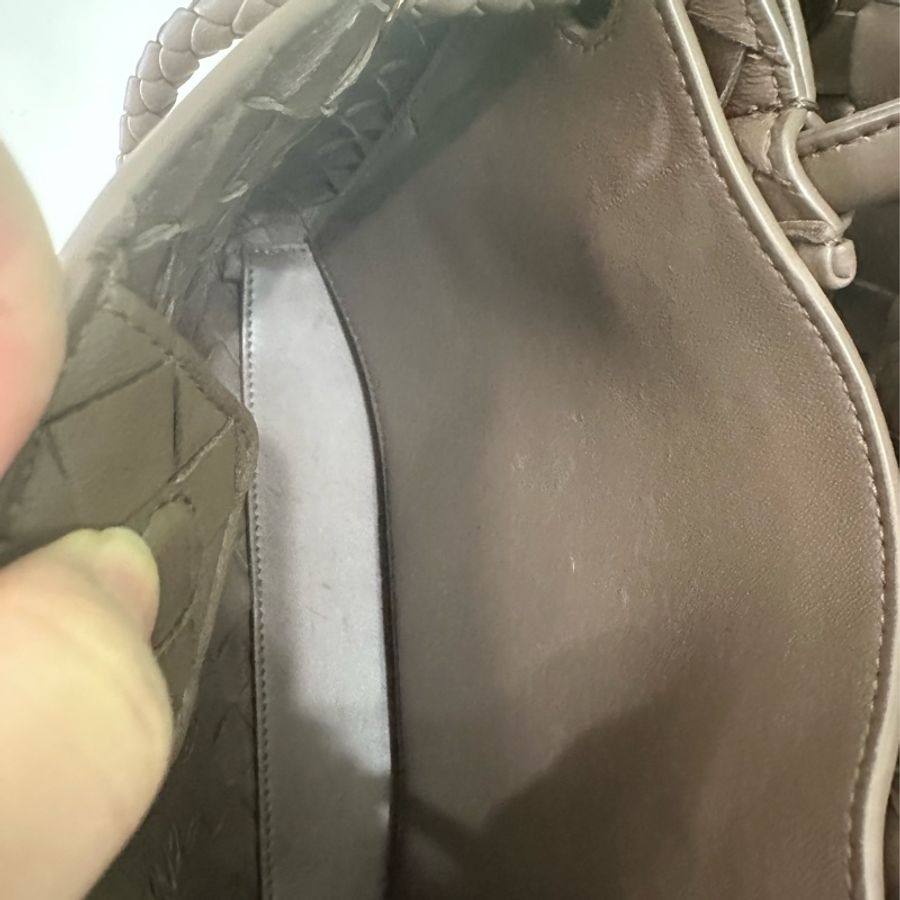 Bottega Veneta Small Andiamo 棕色(栗子色)斜背/肩背包-14