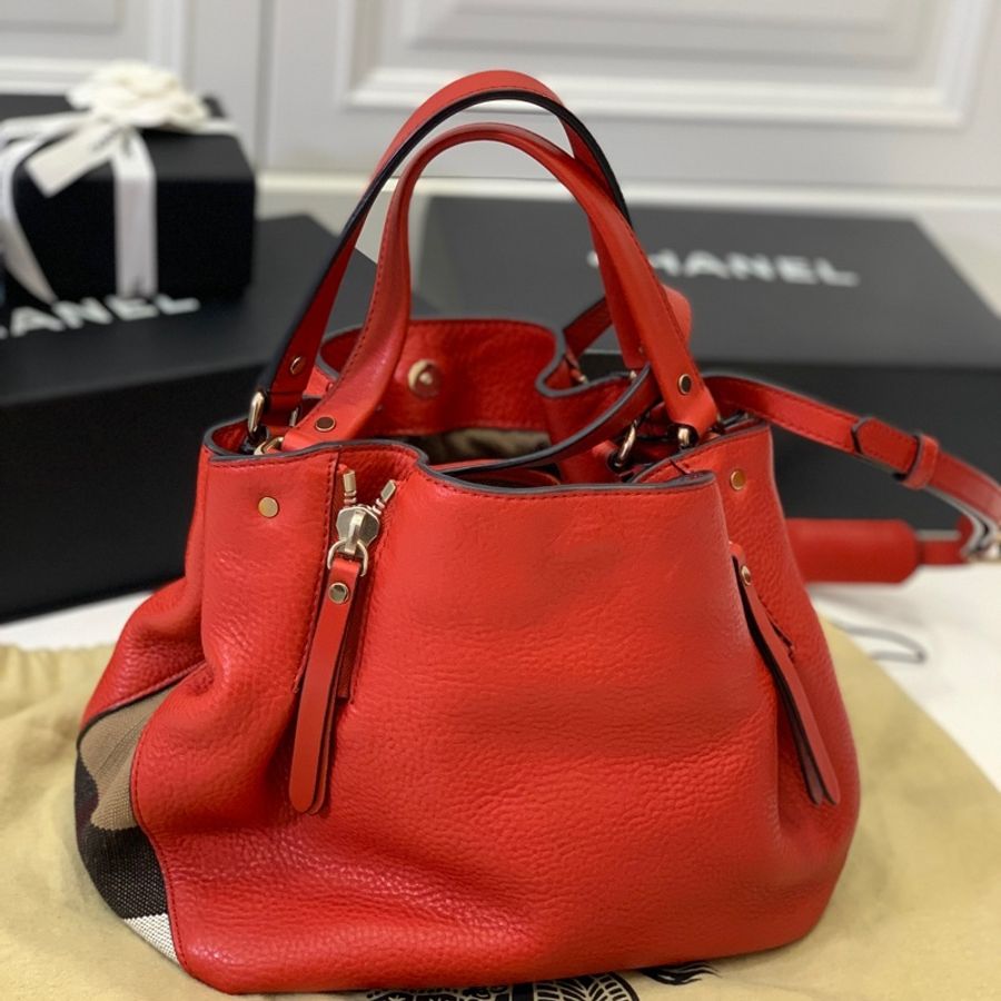 BURBERRY 紅 經典格紋 拼接束口 手提包 肩背包 公事包 斜背包 側背包-0