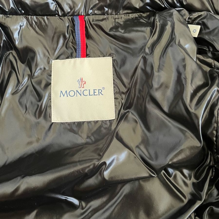 moncler騎士風修身款羽絨外套-3