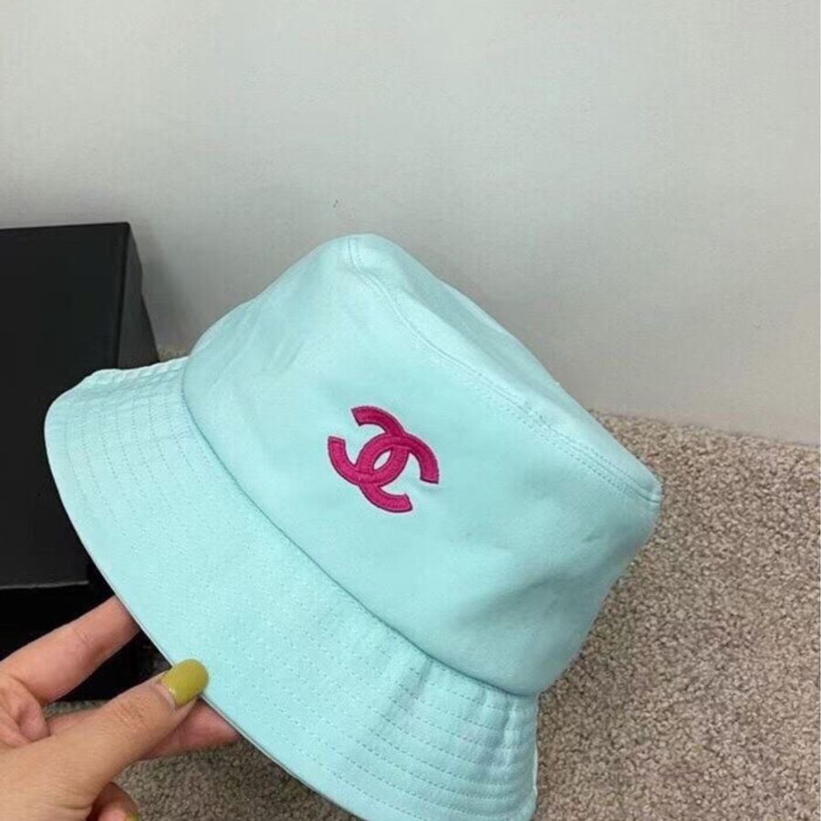 近全新Chanel 尼龍布漁夫帽(M號)🥳-1