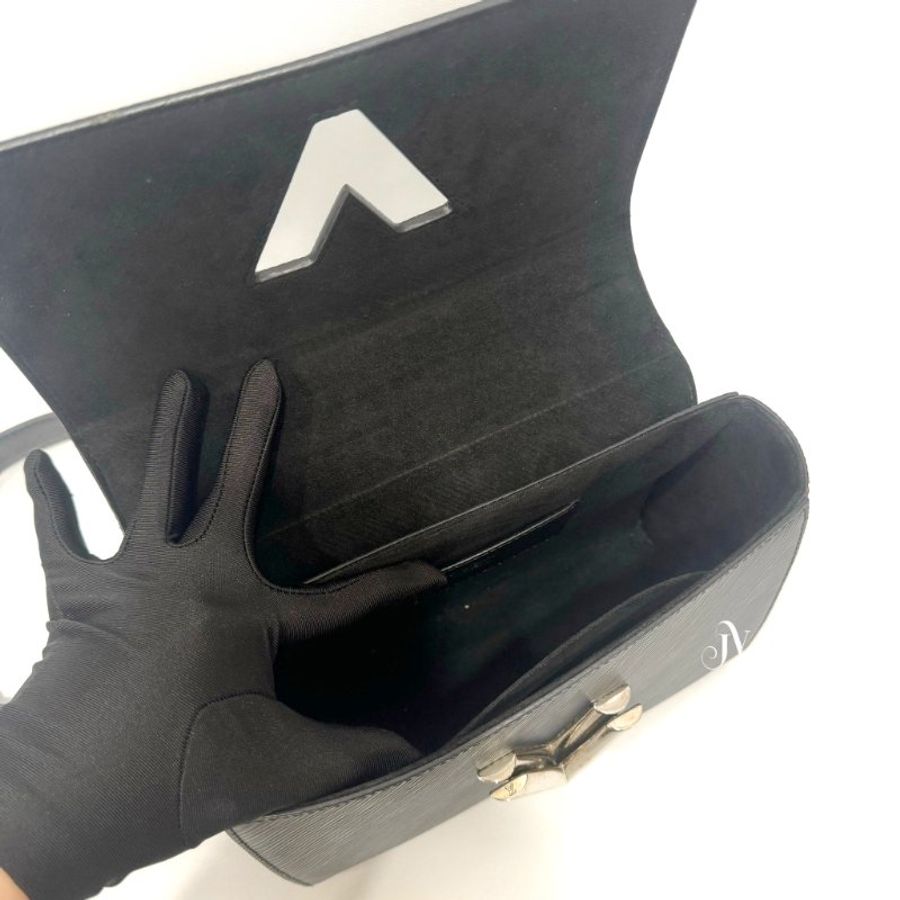 LV 黑Epi銀釦前雙V轉釦下蓋雙肩鏈條斜背包Twist MM M50282-5