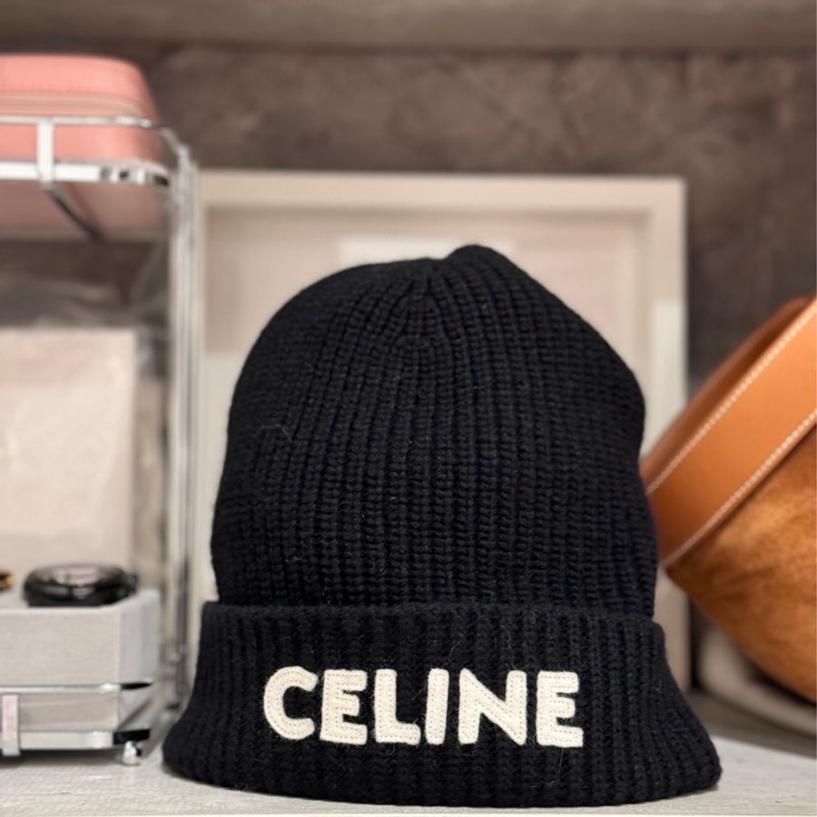 Celine 黑色毛帽冷帽 🖤🖤Lisa同款//可可愛愛-3