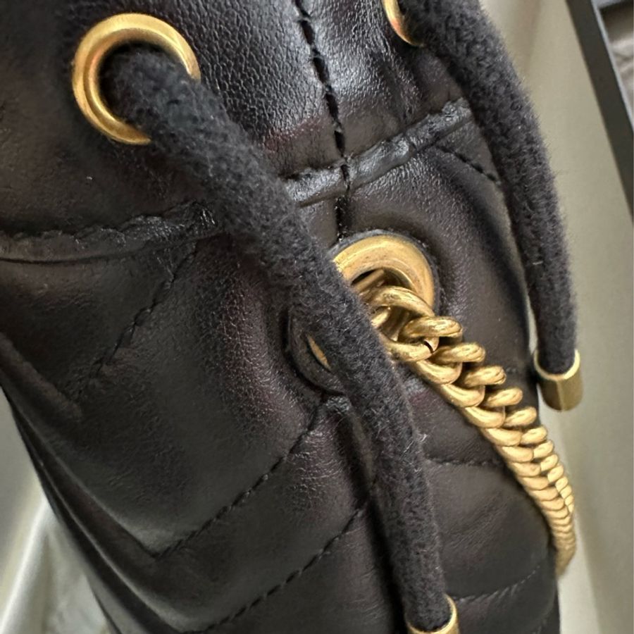 Gucci GG Marmont 迷你水桶包-9