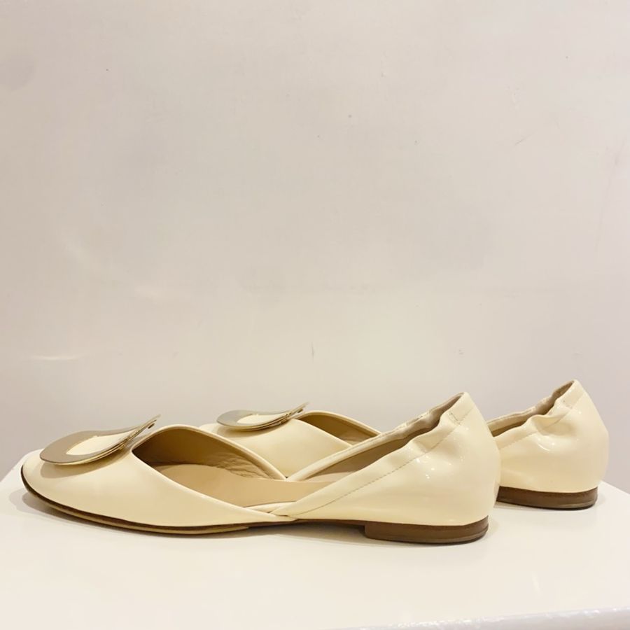 Roger Vivier 白色氣質平底鞋-4