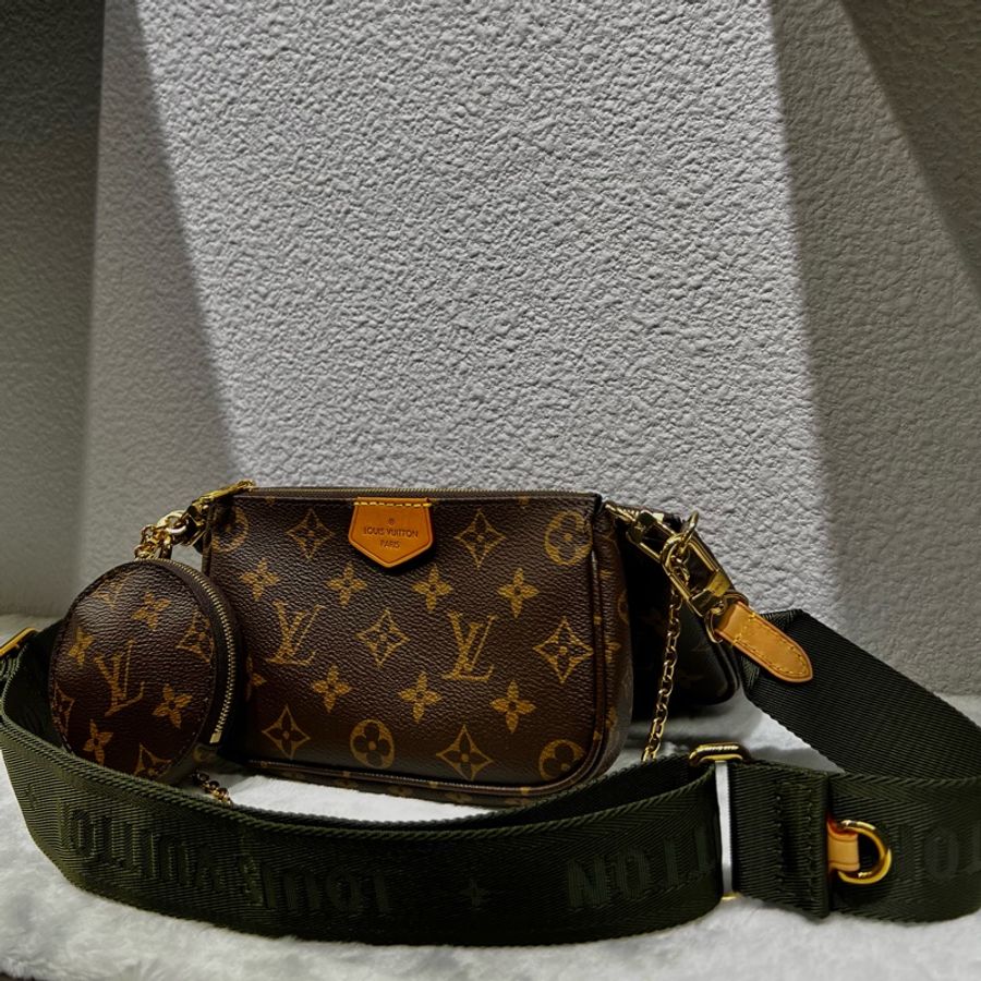 ► 全新 LV 🌟經典限量🌟Multi Pochette Accessoires 寬背帶五合一斜背包-0
