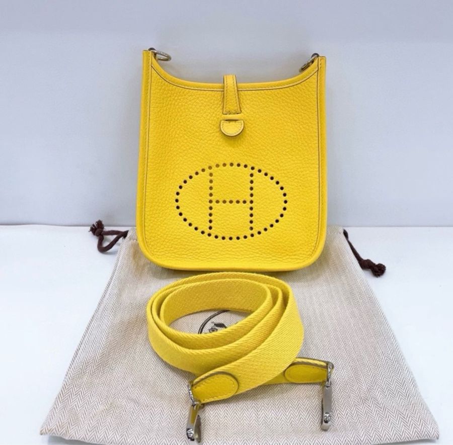 Hermès Mini Evelyn Yellow in excellent condition-0