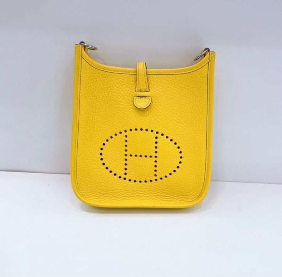 Hermès Mini Evelyn Yellow in excellent condition-1