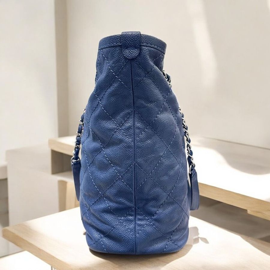 CHANEL 藍荔枝皮玟肩鍊包/20-2
