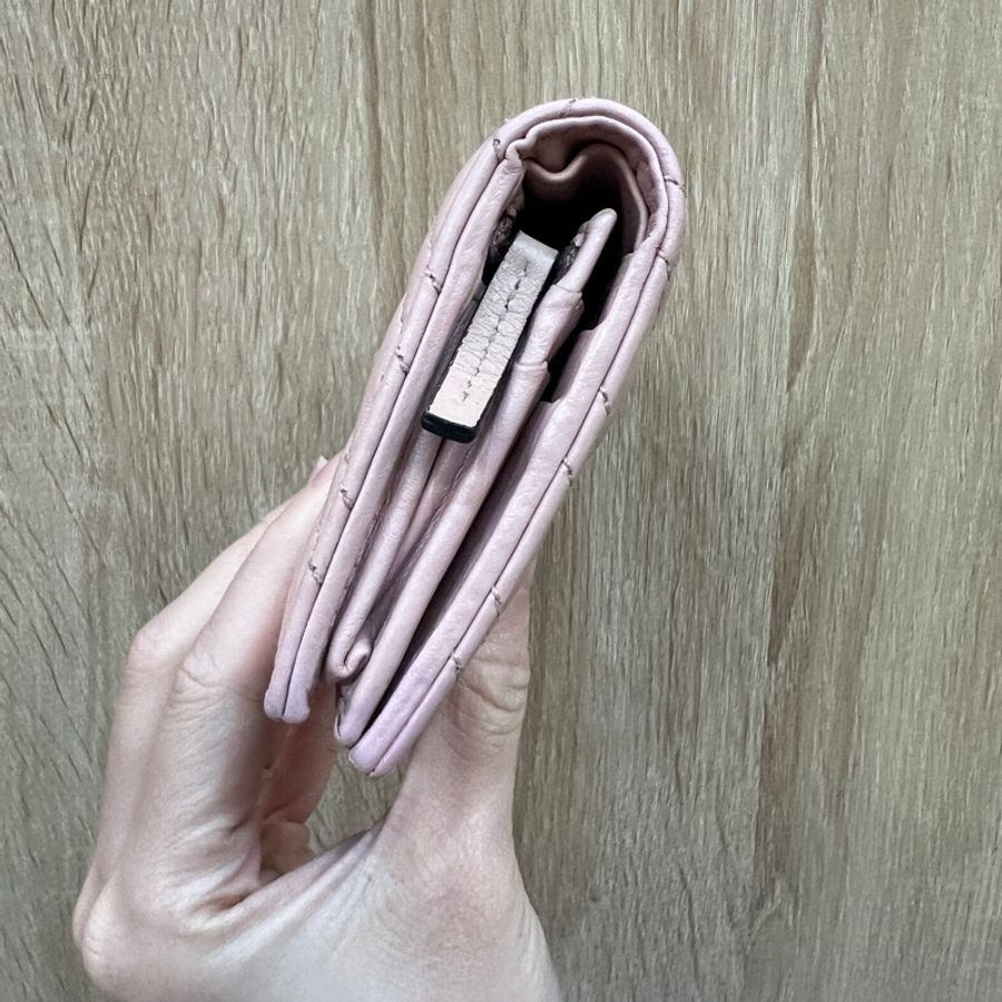 Gucci 粉牛皮霧金釦Mini短夾-2