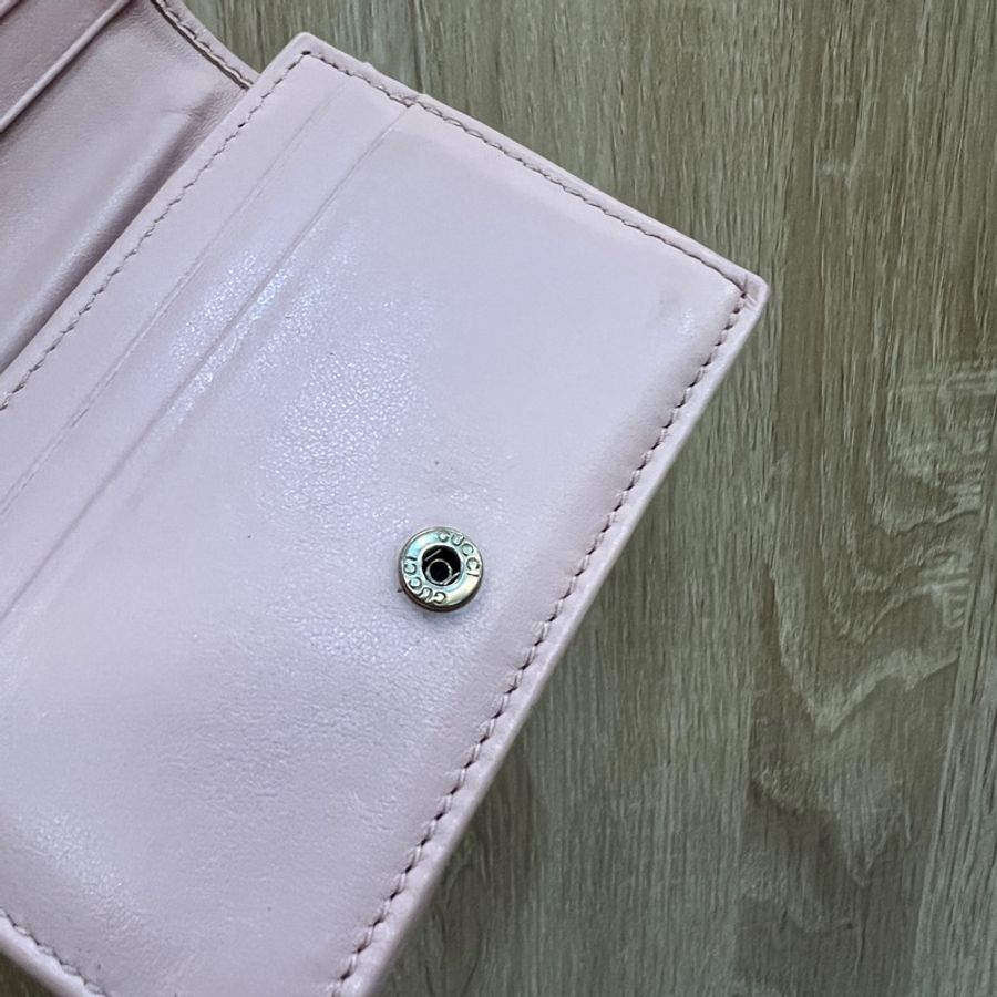Gucci 粉牛皮霧金釦Mini短夾-10