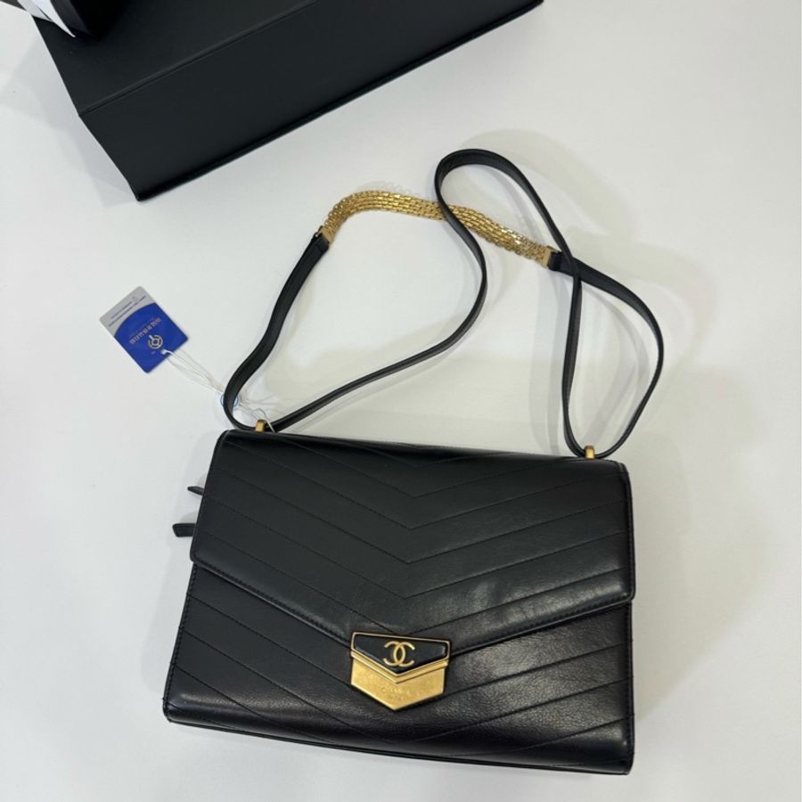CHANEL 香奈兒 漢堡系列 油蠟牛皮 珐琅 雕刻鏈 黑 信封包 斜背包 肩背包 側背包 手提包-23