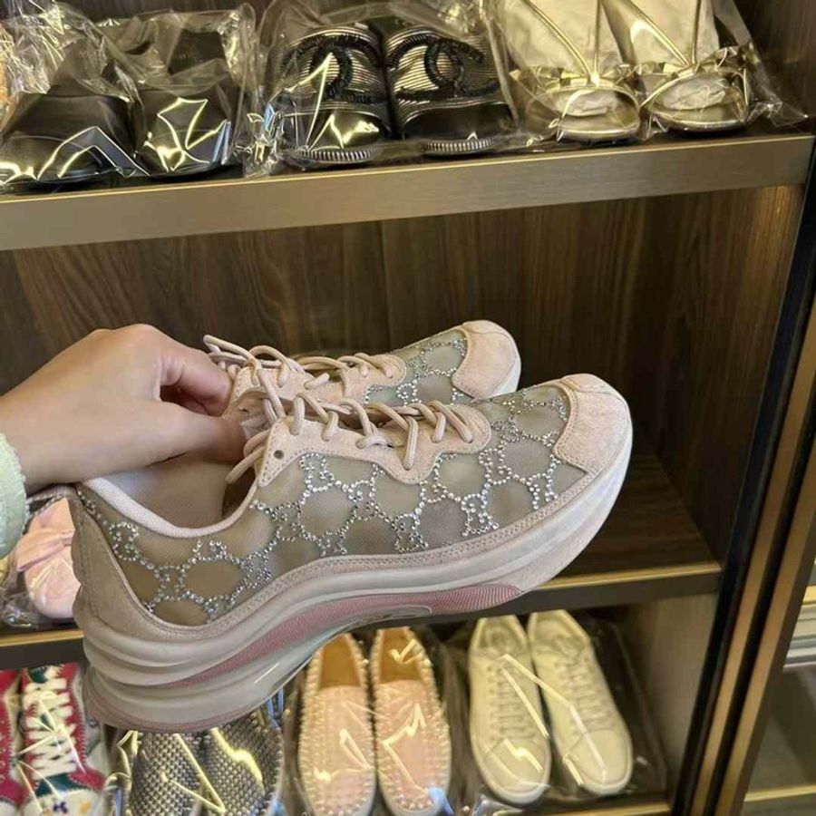 Gucci 水晶logo運動鞋 39號 包裝齊全 只穿兩次 原價近三萬-3