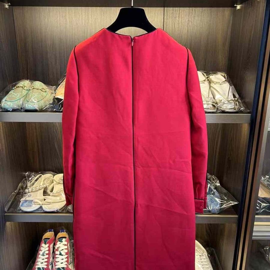 Valentino 連身裙 38號 自行清洗一下很新-1