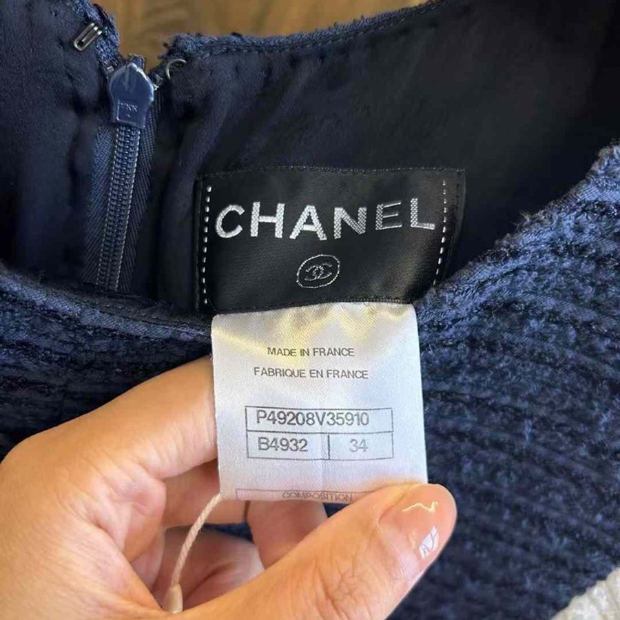 Chanel 秀款連身裙+外套  原價近三十萬 尺寸34碼 全智賢同款 非常新 誠可議-4