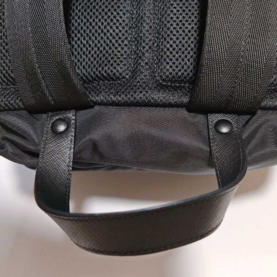 (已保留❌勿下單)Prada Re-nylon saffiano leather backpack 黑色中性款式後背包 尼龍 背囊 雙肩包 男女合用-4