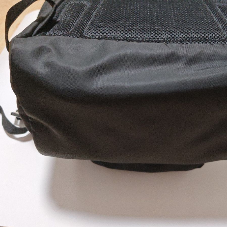 (已保留❌勿下單)Prada Re-nylon saffiano leather backpack 黑色中性款式後背包 尼龍 背囊 雙肩包 男女合用-12