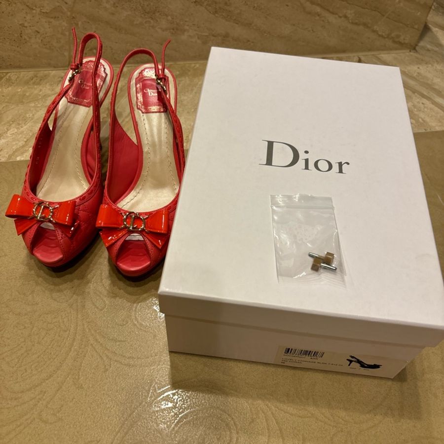 Dior粉色高跟鞋-5