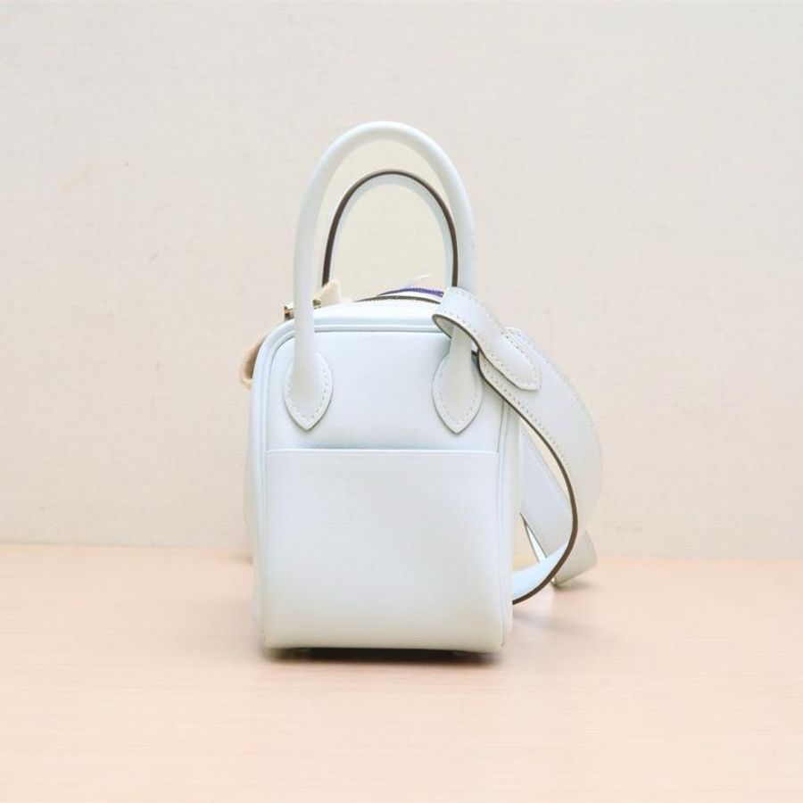 HERMES(愛馬仕) Lindy Mini T0霧霾藍 Swift皮 Z刻 金扣-1