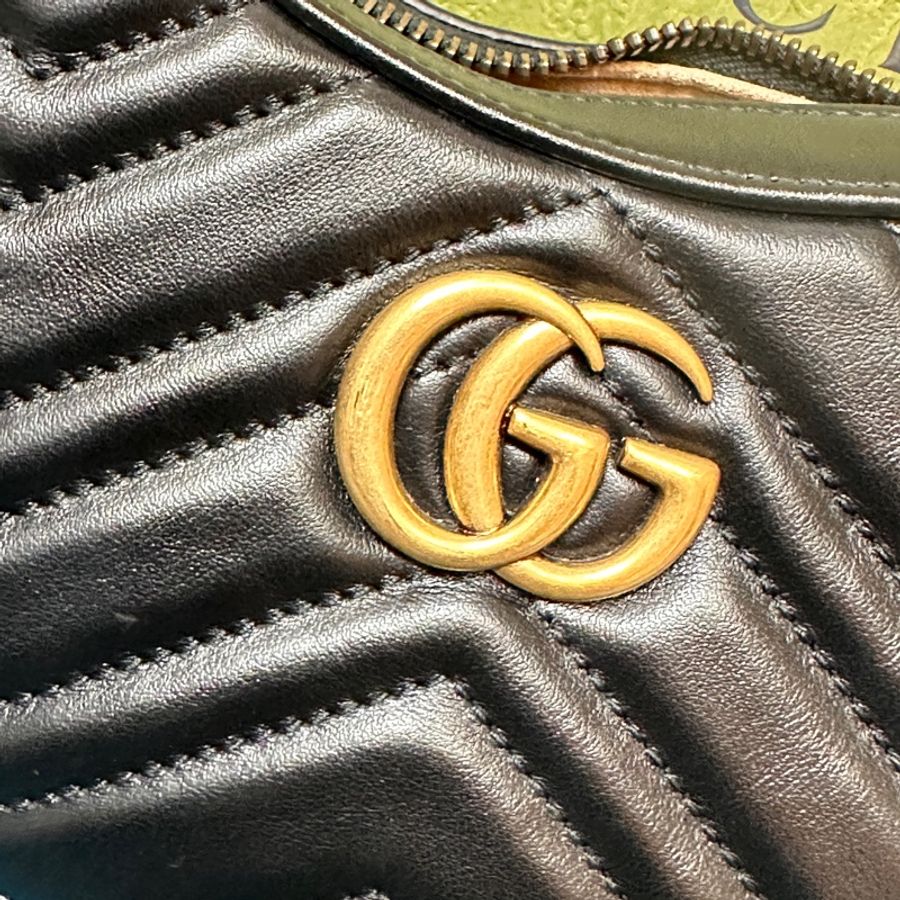 ❄️GUCCI 黑色MARMONT半月形迷你腋下肩背包699514/-12