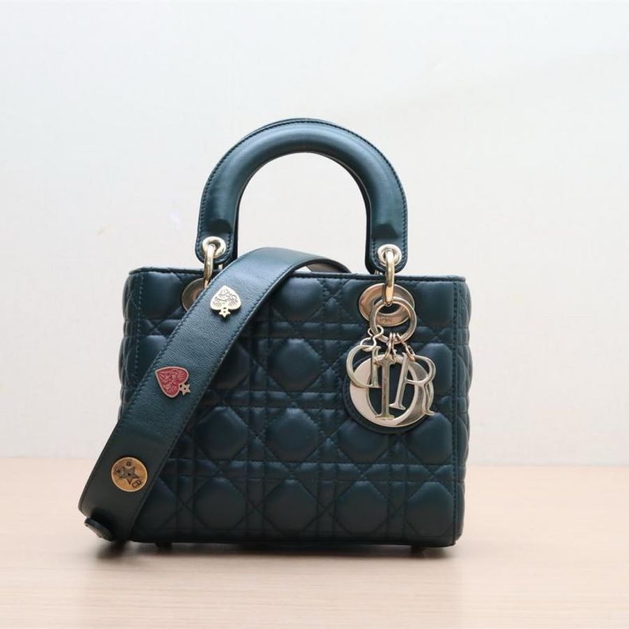 DIOR(迪奧) Lady Dior 戴妃包 四格 徽章肩帶 墨綠色 金扣-0