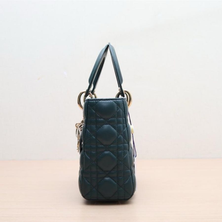 DIOR(迪奧) Lady Dior 戴妃包 四格 徽章肩帶 墨綠色 金扣-1