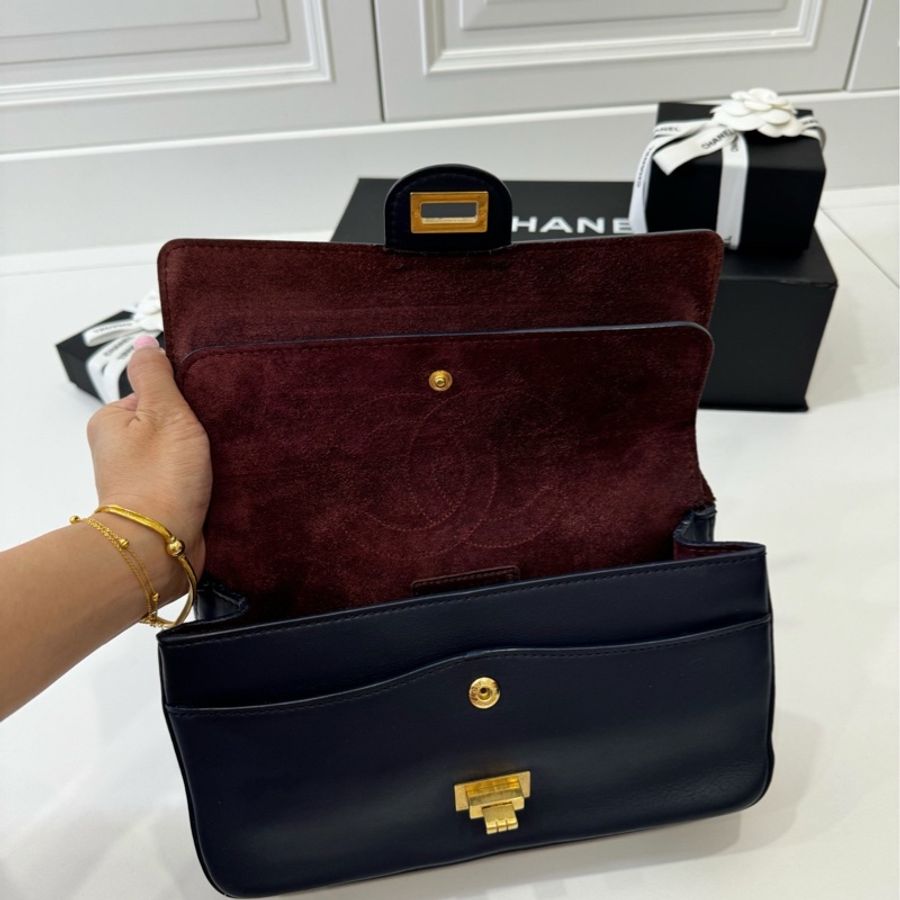 Chanel 香奈兒 漢堡 限量款 2.55 徽章 藏藍 斜背包 肩背包 側背包 手提包 鏈條包 帶鏈包-14