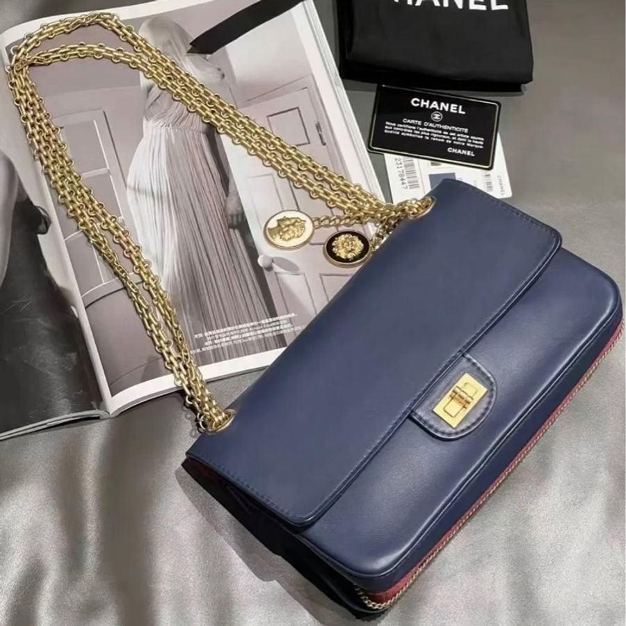 Chanel 香奈兒 漢堡 限量款 2.55 徽章 藏藍 斜背包 肩背包 側背包 手提包 鏈條包 帶鏈包-8