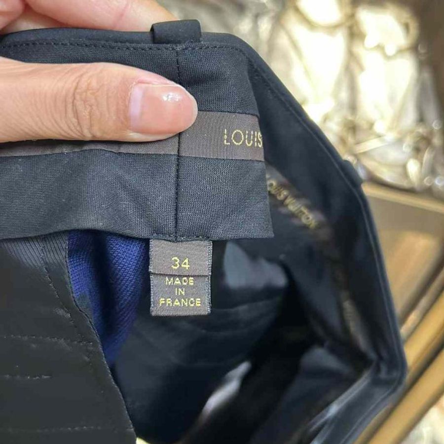 Lv短褲 34偏大 腰圍約74 非常新-3