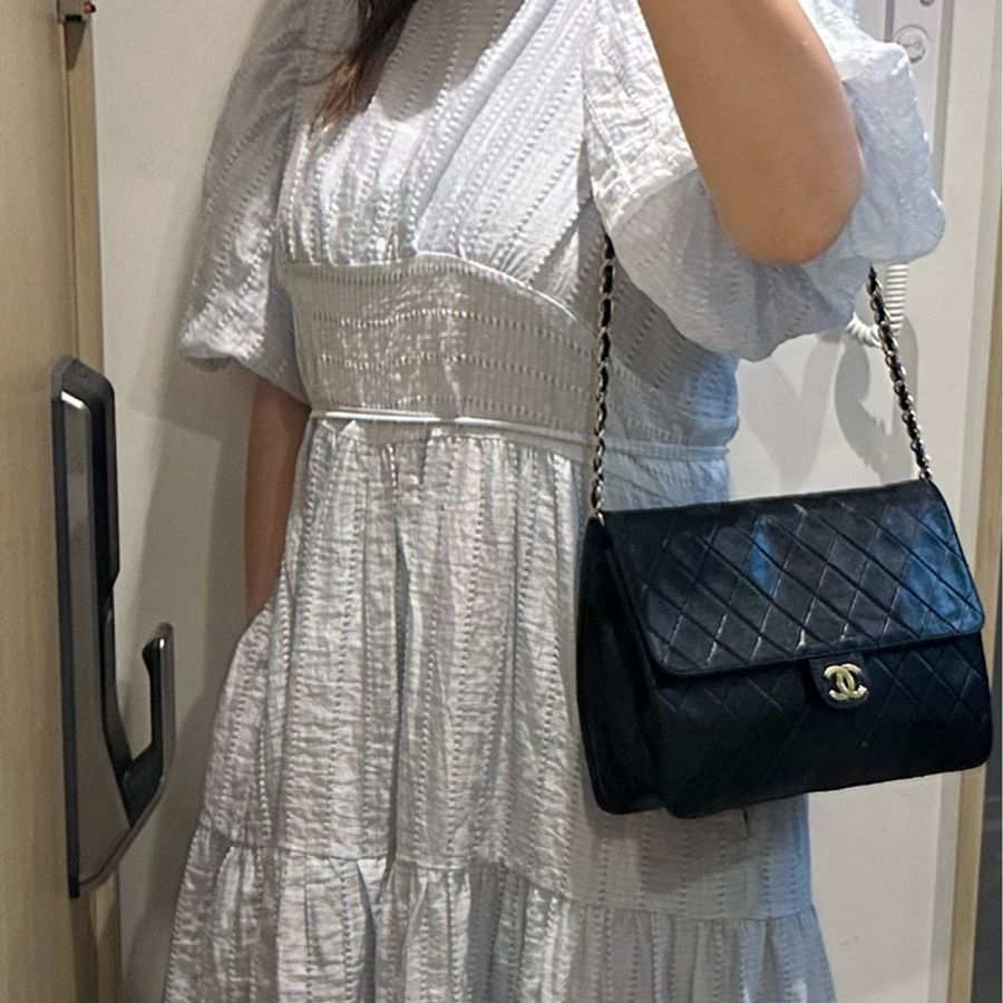 中古CHANEL 經典Matelassé classic flap 25cm肩背包-11