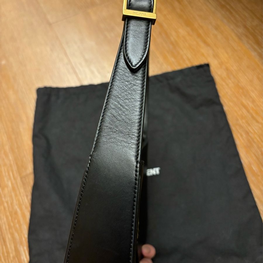 YSL Saint Laurent 黑色皮革單肩包-10