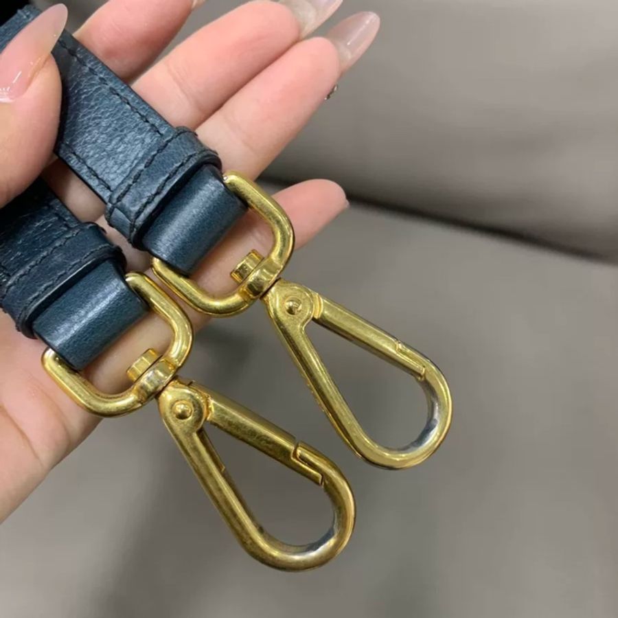 Prada油蠟牛皮手提斜挎包👜配原廠長背帶💝-29