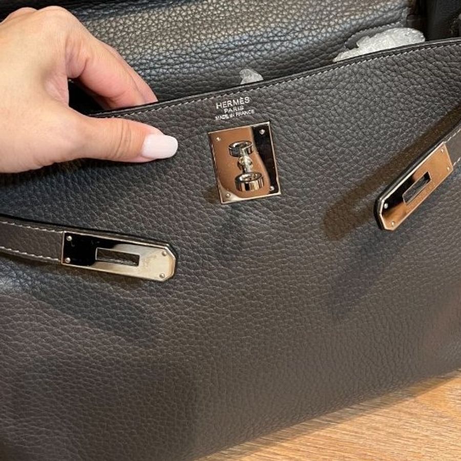 HERMES 愛馬仕 Kelly 32 灰 凱莉包 字母E 銀釦 手提包 斜背包 側背包 附絲巾-17
