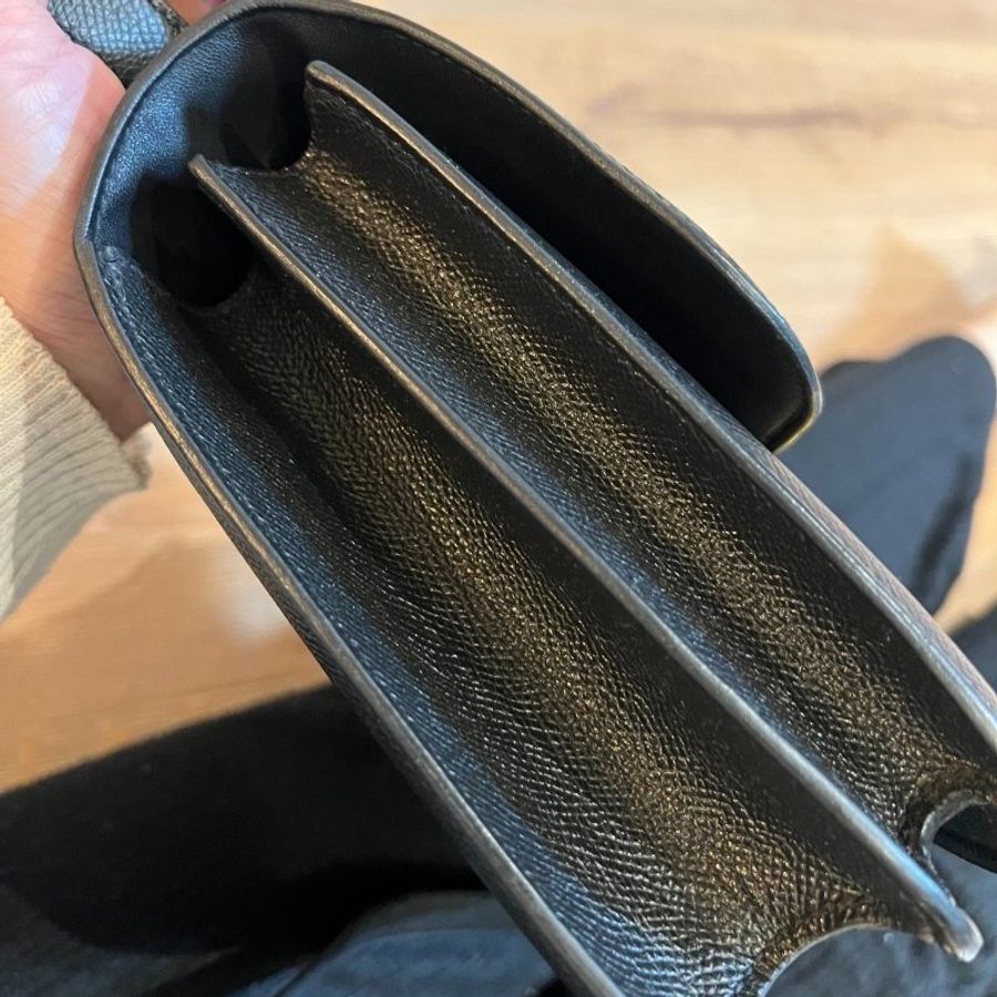 HERMÈS 愛馬仕 Constance 24 Epsom皮 康康 經典黑 黑金 玫瑰 金釦 斜背包 肩背包 手提包 側背包-41