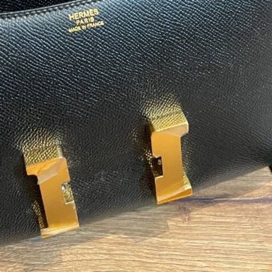 HERMÈS 愛馬仕 Constance 24 Epsom皮 康康 經典黑 黑金 玫瑰 金釦 斜背包 肩背包 手提包 側背包-46